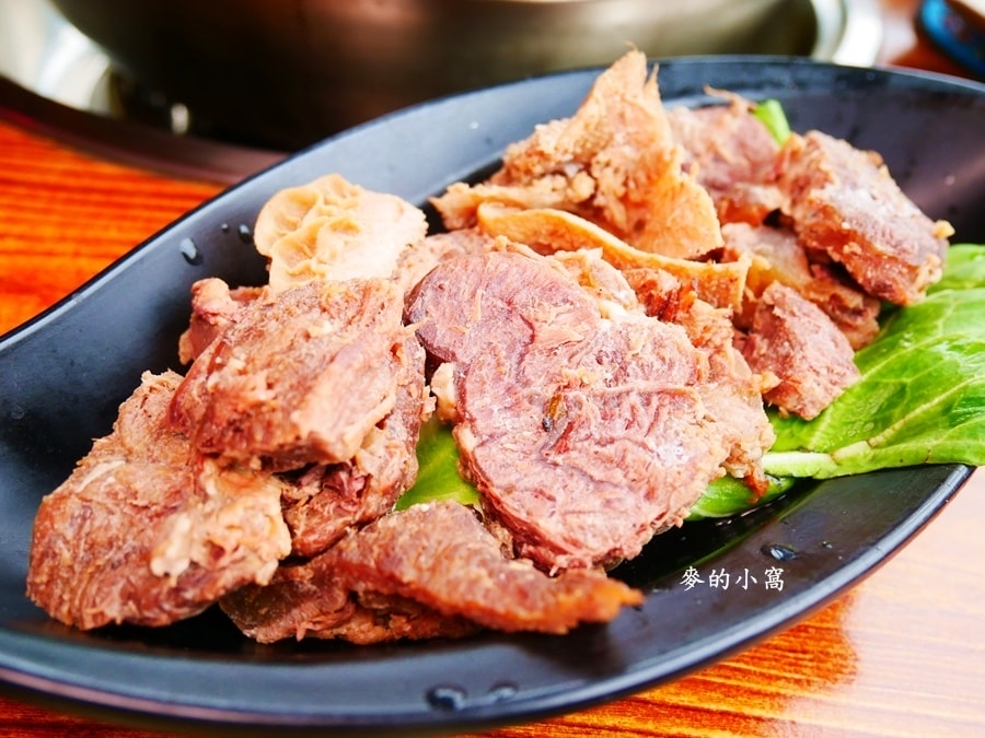 P1550464-1.jpg P1550464-1.jpg