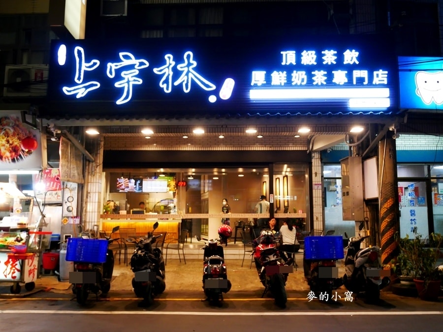 P1560883.jpg P1560883.jpg