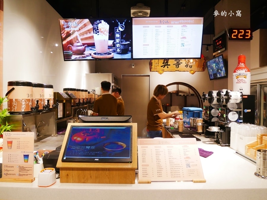 P1560889.jpg P1560889.jpg