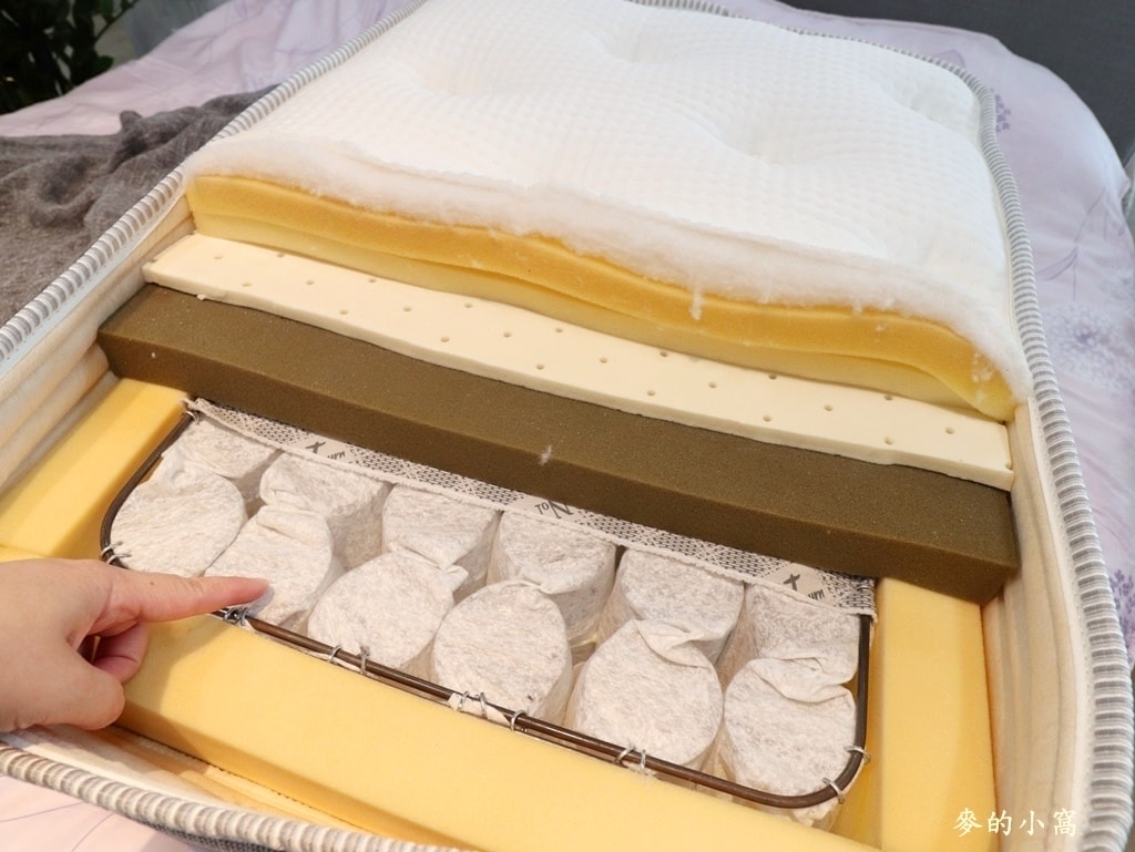 IMG_9690.JPG IMG_9690.JPG