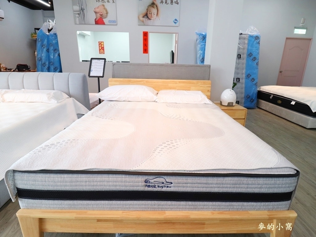 IMG_9702.JPG IMG_9702.JPG