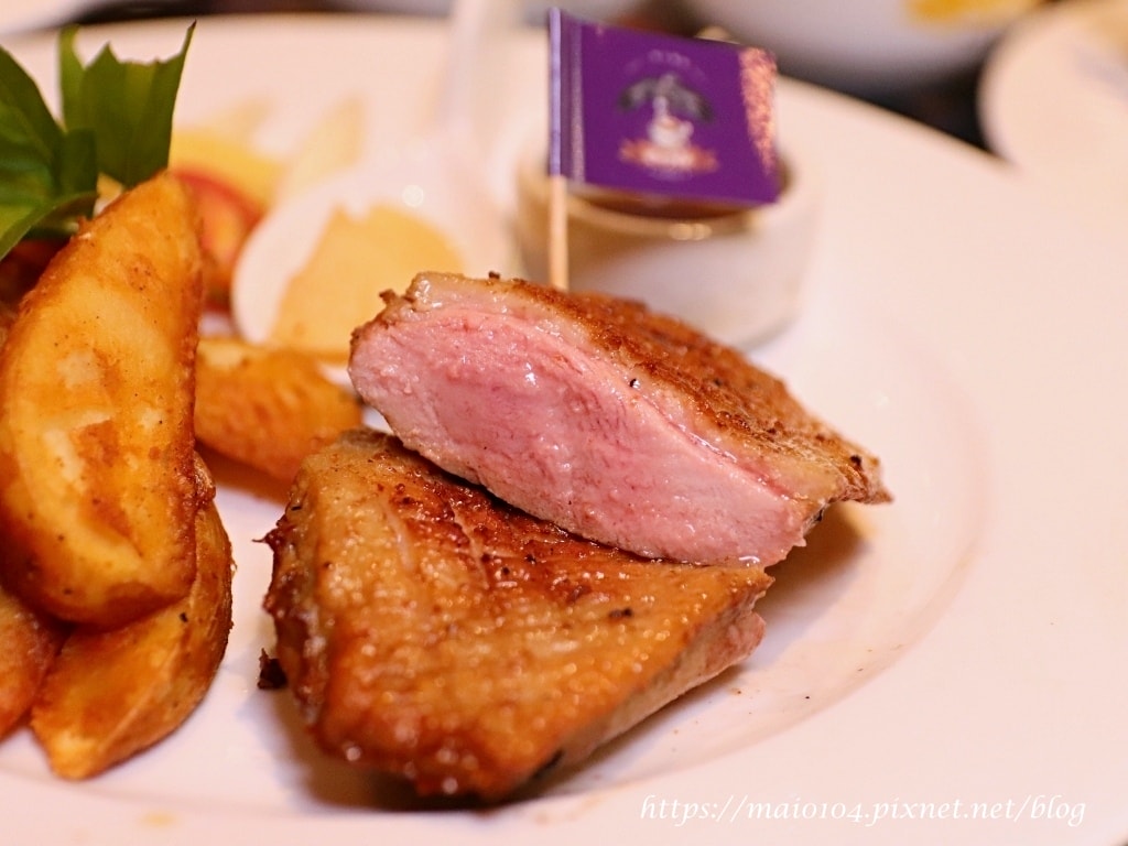 IMG_9136.JPG IMG_9136.JPG