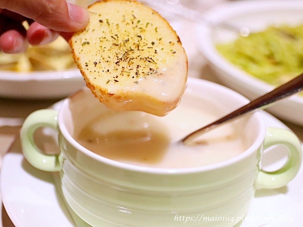 IMG_1377.JPG IMG_1377.JPG