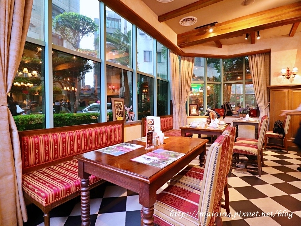 IMG_1920.JPG IMG_1920.JPG