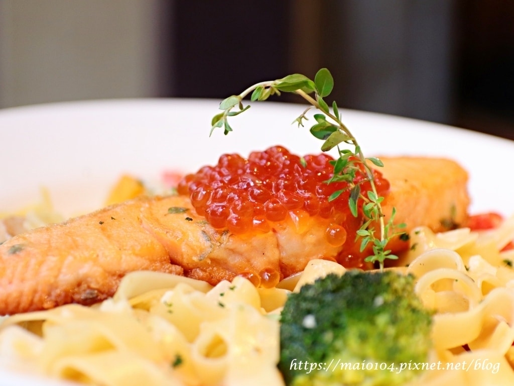 IMG_1930.JPG IMG_1930.JPG