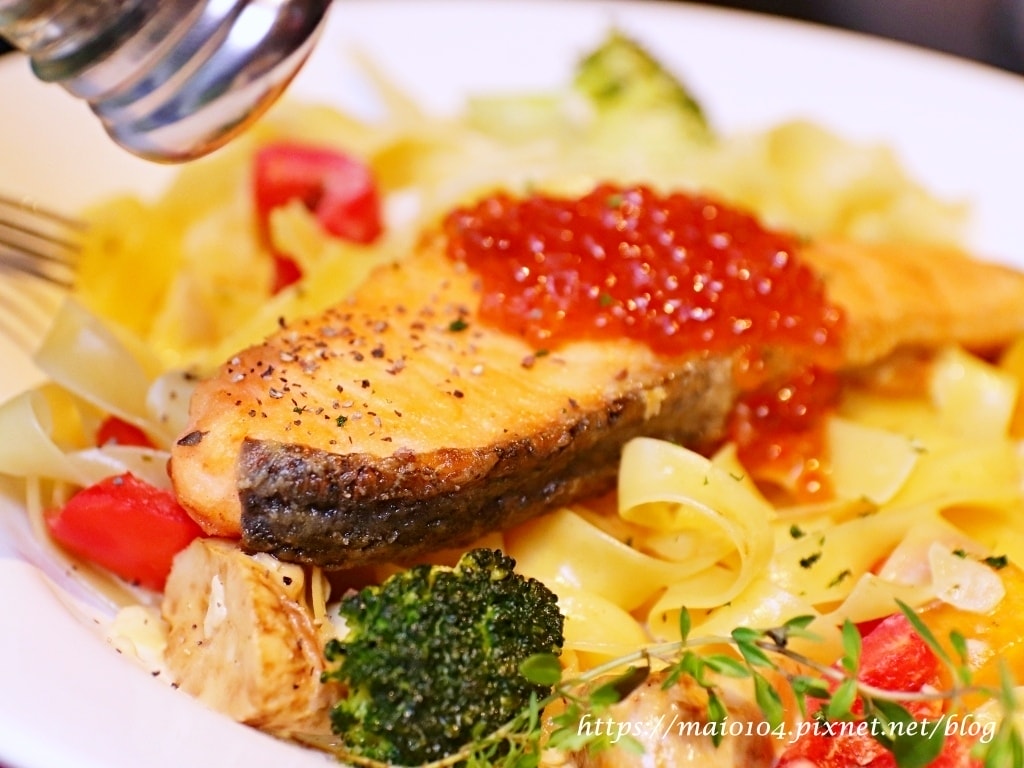 IMG_1932.JPG IMG_1932.JPG