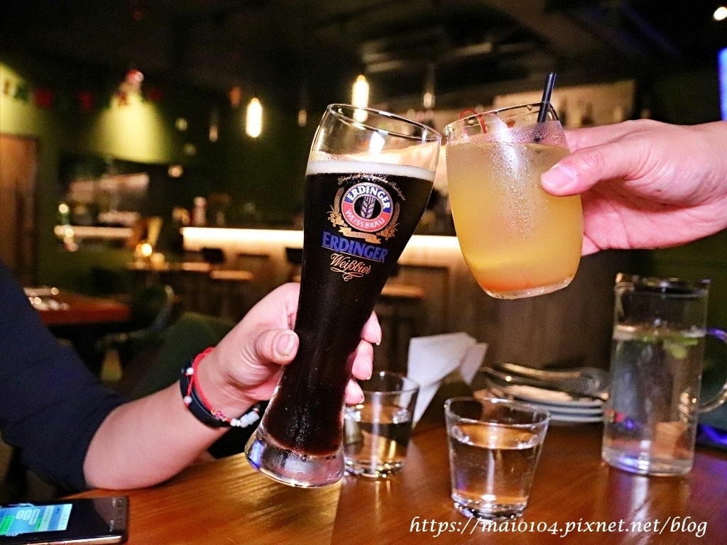 IMG_3949.JPG IMG_3949.JPG