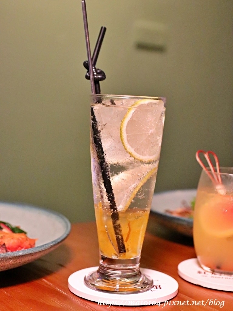 IMG_3952.JPG IMG_3952.JPG