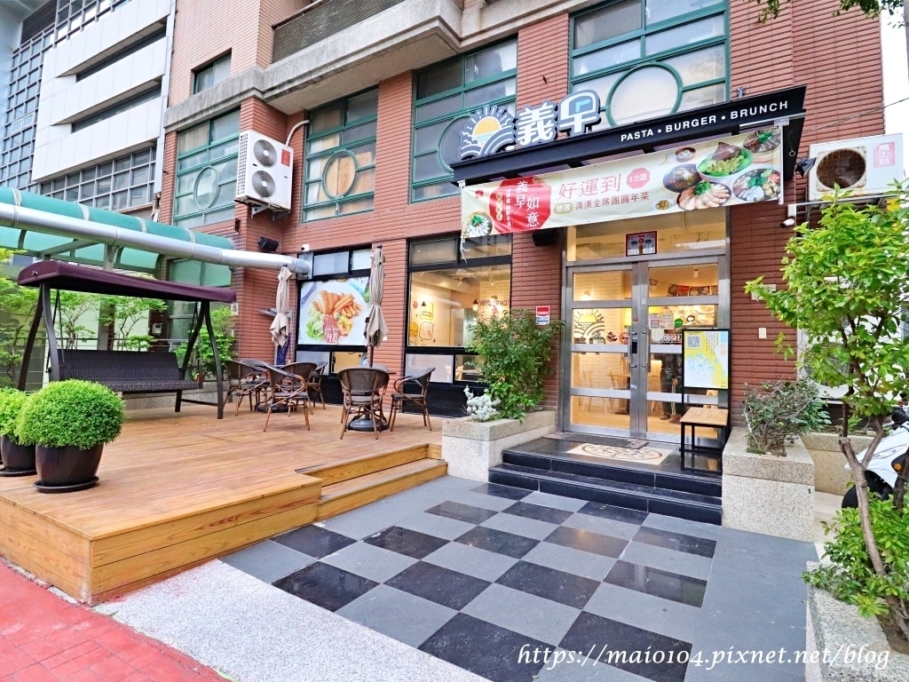 IMG_5558.JPG IMG_5558.JPG