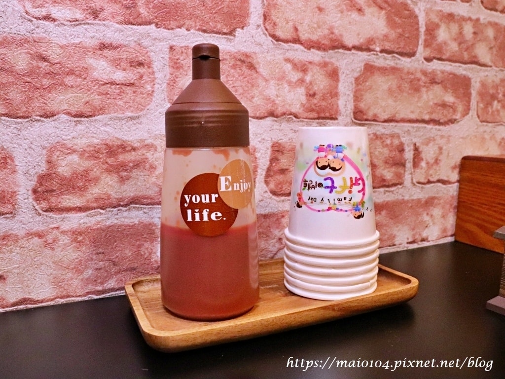 IMG_6106.JPG IMG_6106.JPG