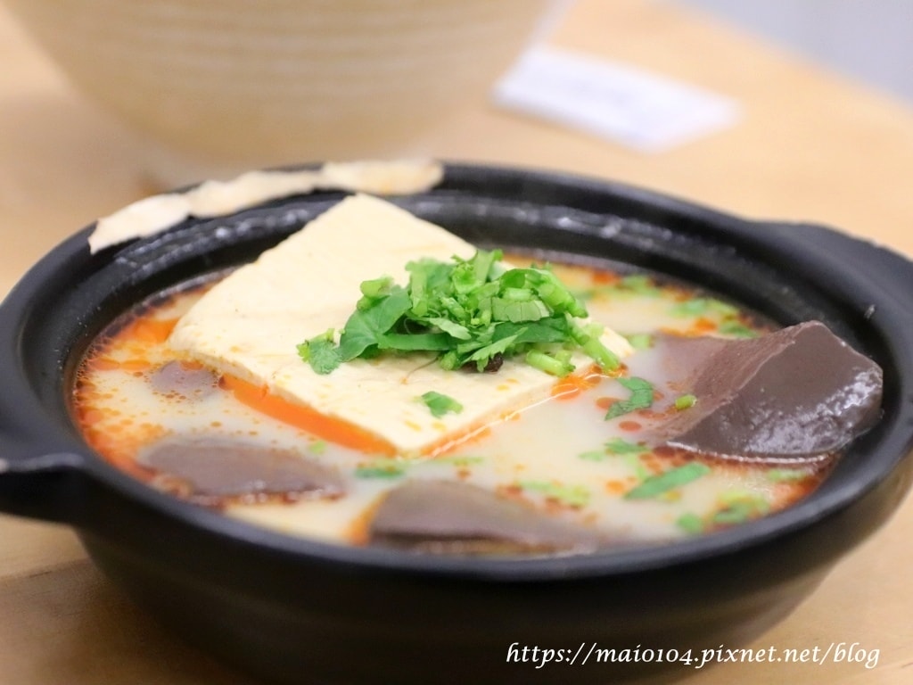 IMG_0052.JPG IMG_0052.JPG