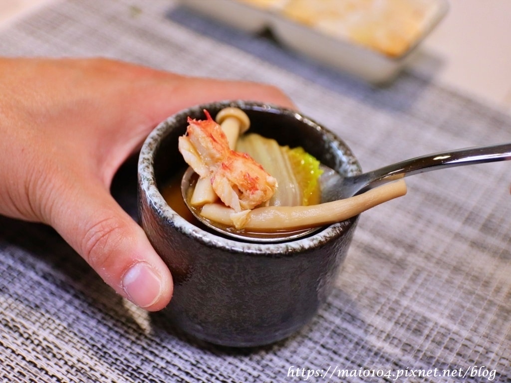 IMG_1949.JPG IMG_1949.JPG