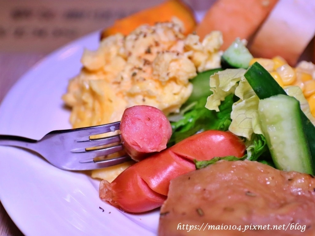 IMG_0839.JPG IMG_0839.JPG