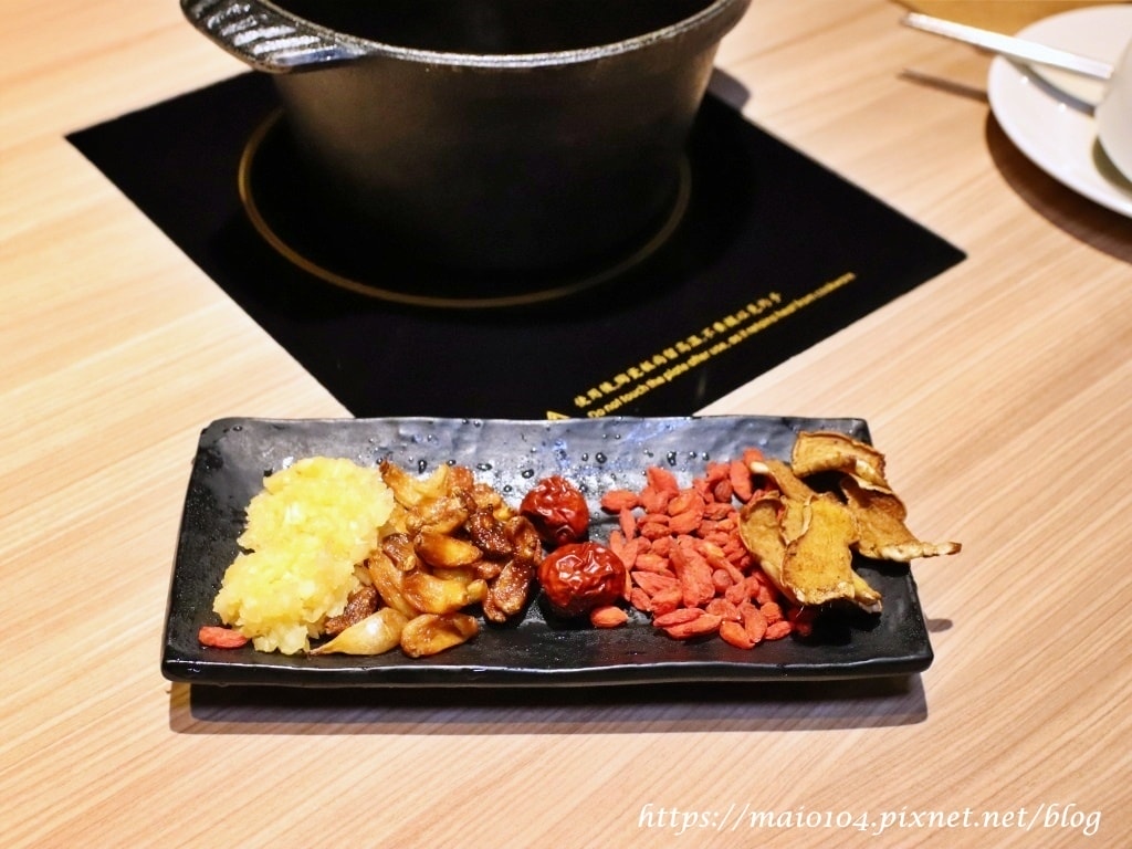 IMG_3379.JPG IMG_3379.JPG