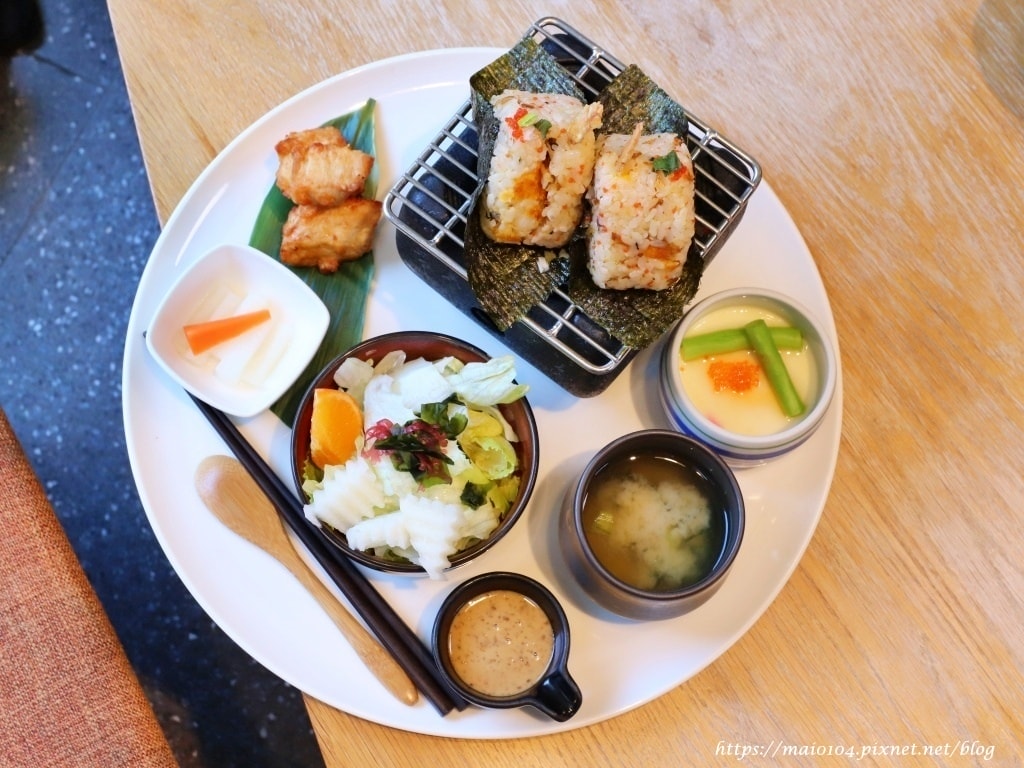 IMG_1804.JPG IMG_1804.JPG