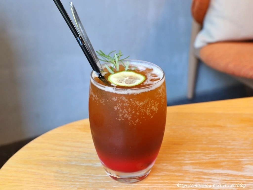 IMG_1824.JPG IMG_1824.JPG