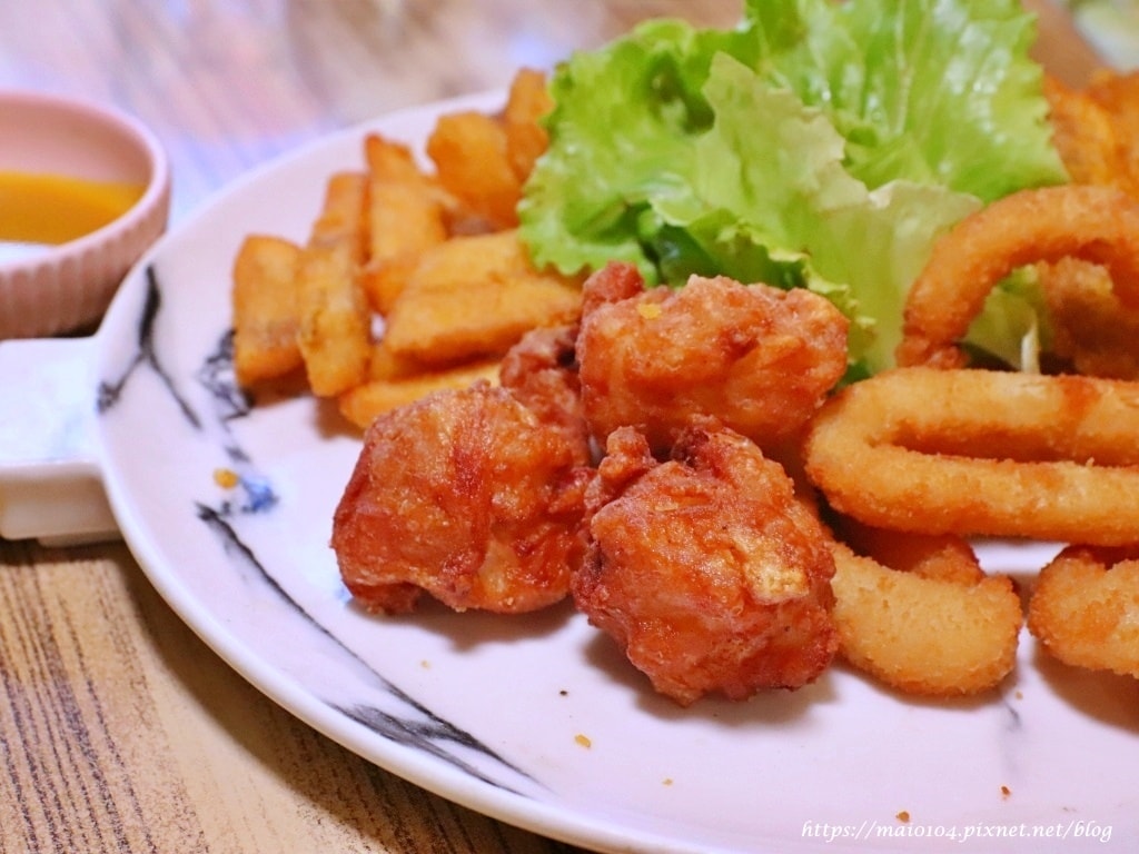 IMG_2045.JPG IMG_2045.JPG