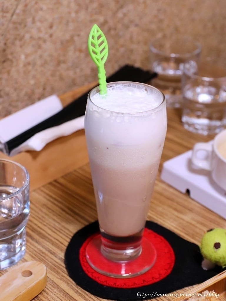 IMG_2052.JPG IMG_2052.JPG