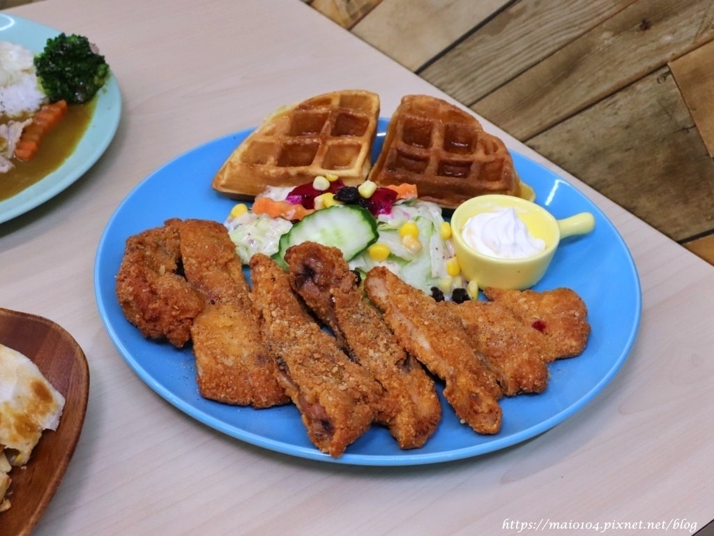 IMG_2893.JPG IMG_2893.JPG