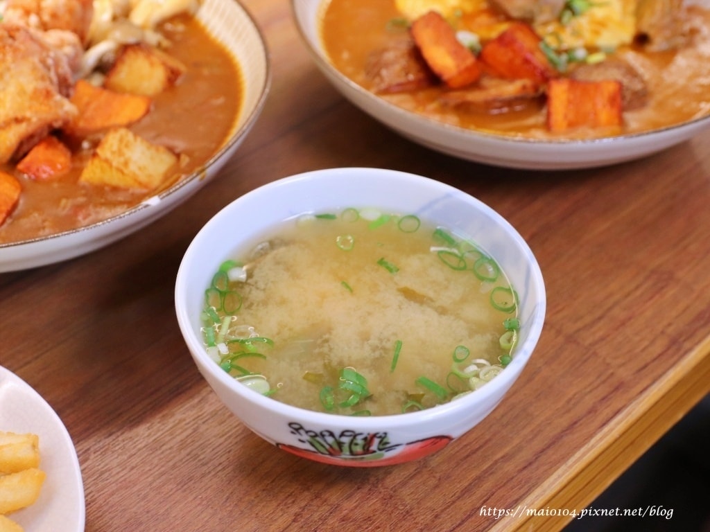 IMG_3874.JPG IMG_3874.JPG