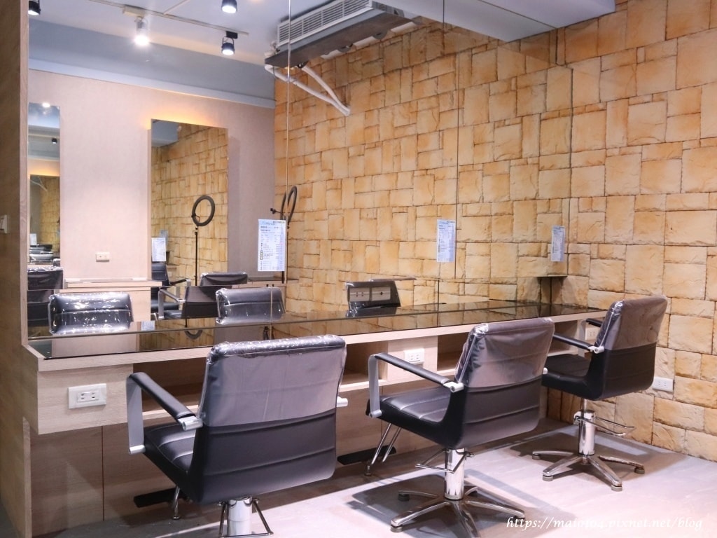 樹林染髮推薦|WOR HAIR樹林店~樹林火車站前,女生染燙 樹林染髮推薦|WOR HAIR樹林店~樹林火車站前,女生染燙