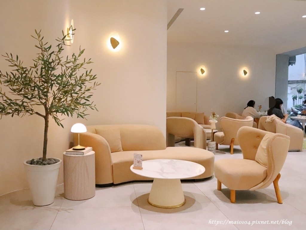 IMG_6190.JPG IMG_6190.JPG