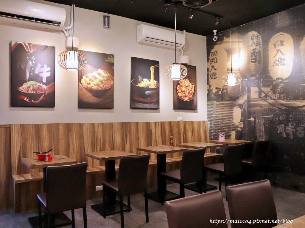 IMG_8590.JPG IMG_8590.JPG