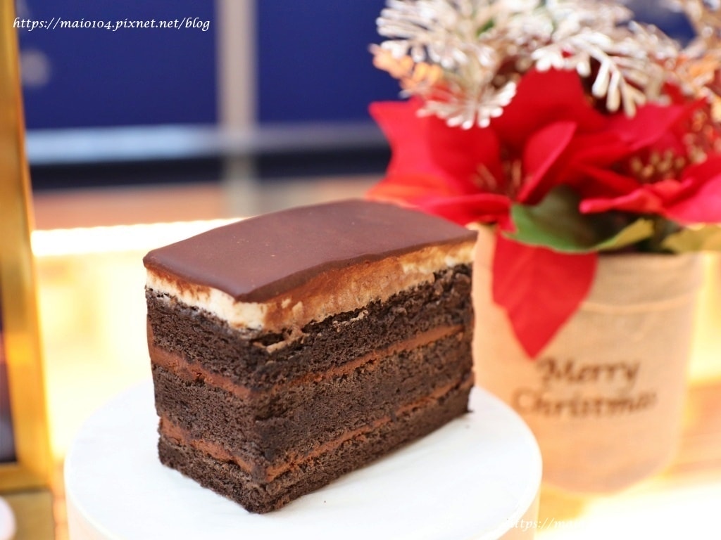 IMG_1585.JPG IMG_1585.JPG