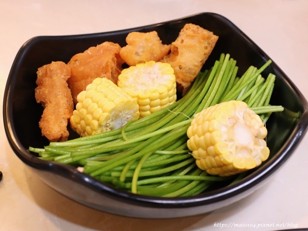 IMG_2556.JPG IMG_2556.JPG