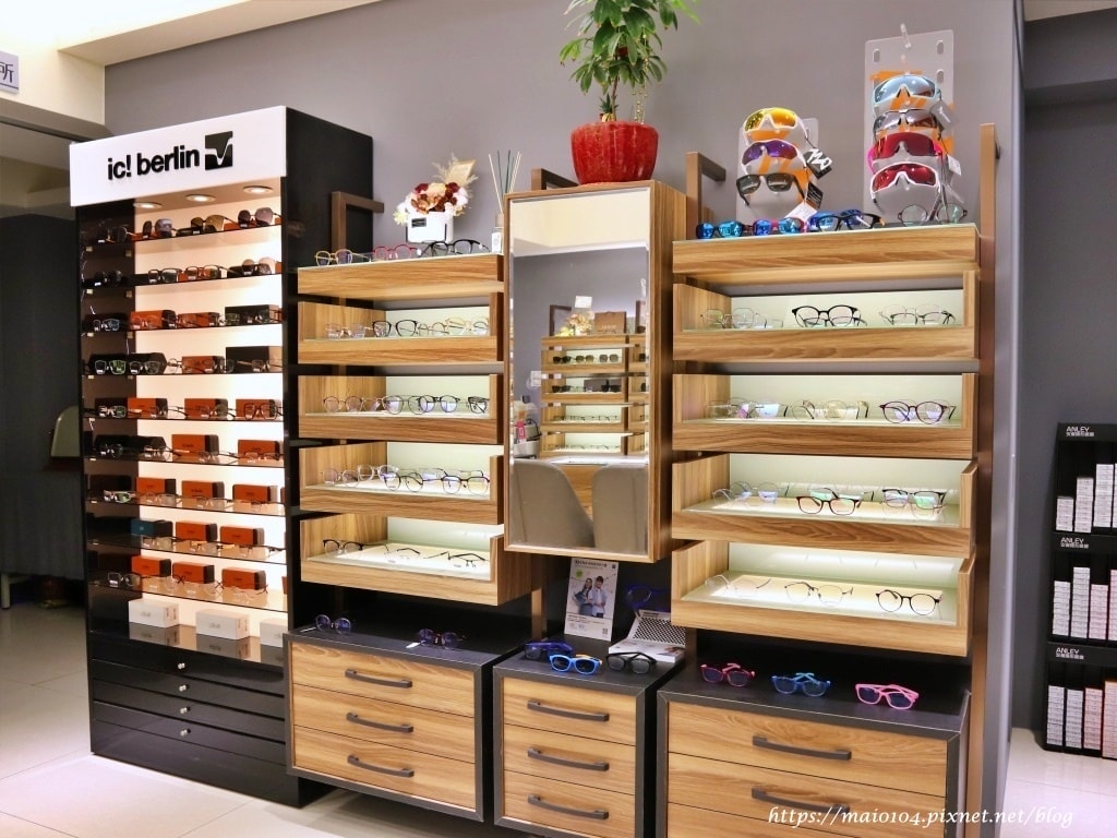 IMG_3998.JPG IMG_3998.JPG