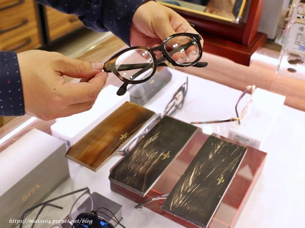 IMG_4045.JPG IMG_4045.JPG