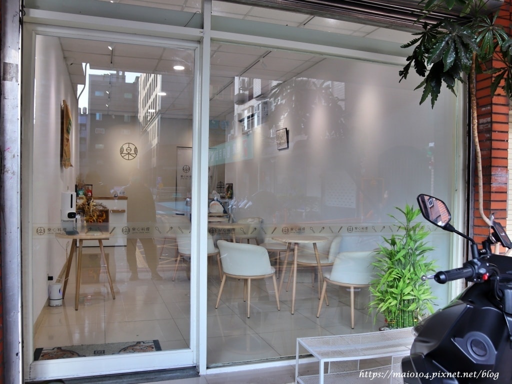 IMG_8304.JPG IMG_8304.JPG