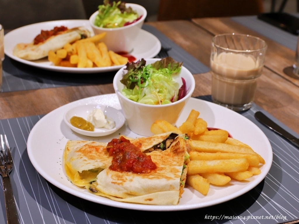 IMG_9175.JPG IMG_9175.JPG