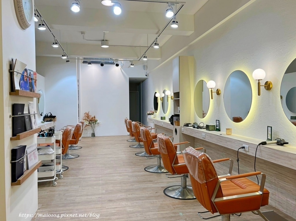 IMG_9424-2.jpg IMG_9424-2.jpg