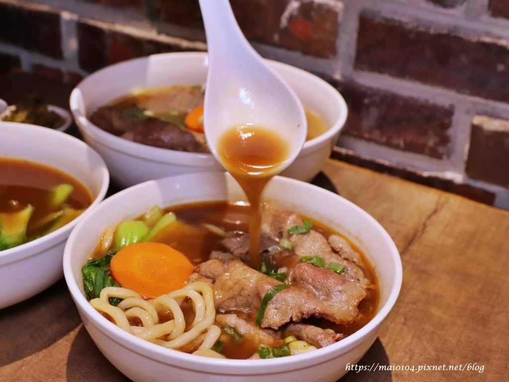 IMG_9753.JPG IMG_9753.JPG