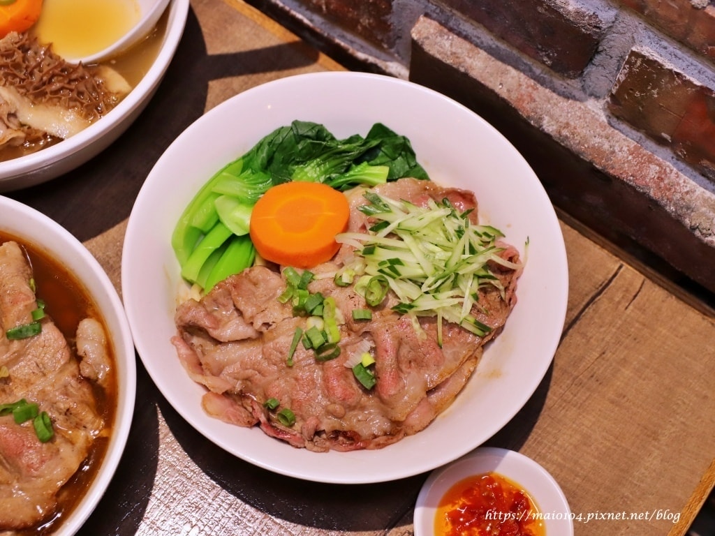 IMG_9757.JPG IMG_9757.JPG