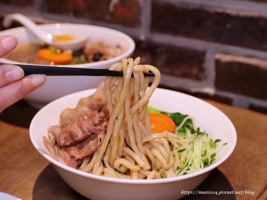 IMG_9760.JPG IMG_9760.JPG