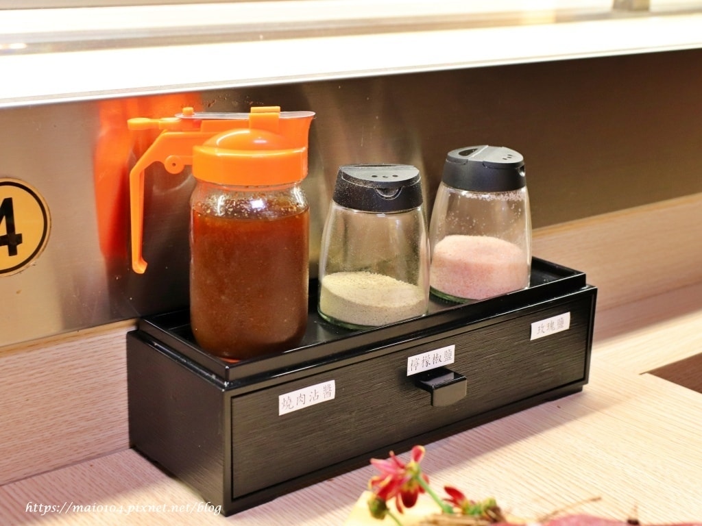 IMG_1879.JPG IMG_1879.JPG