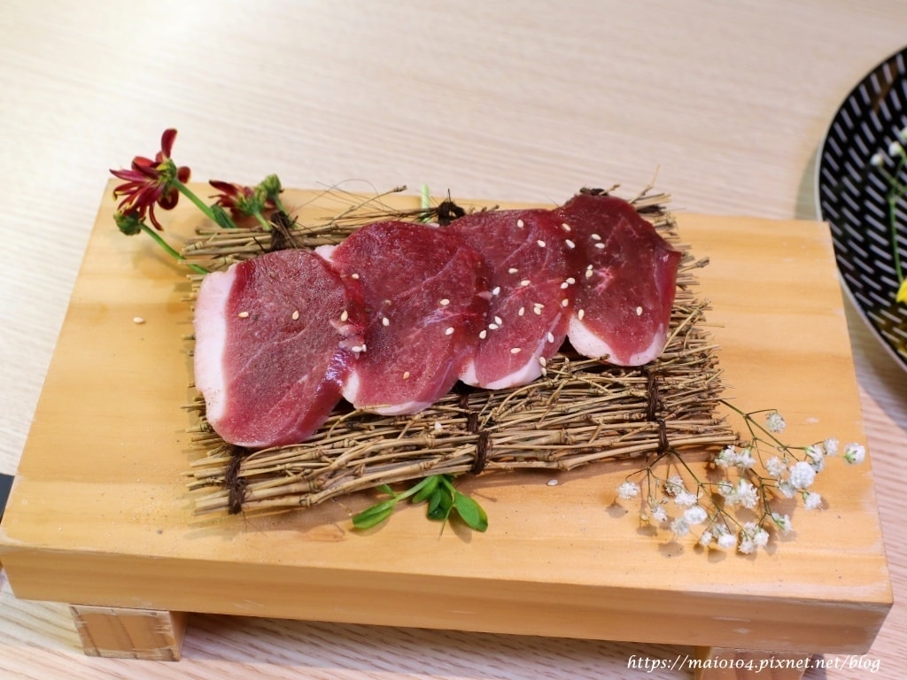 IMG_1916.JPG IMG_1916.JPG