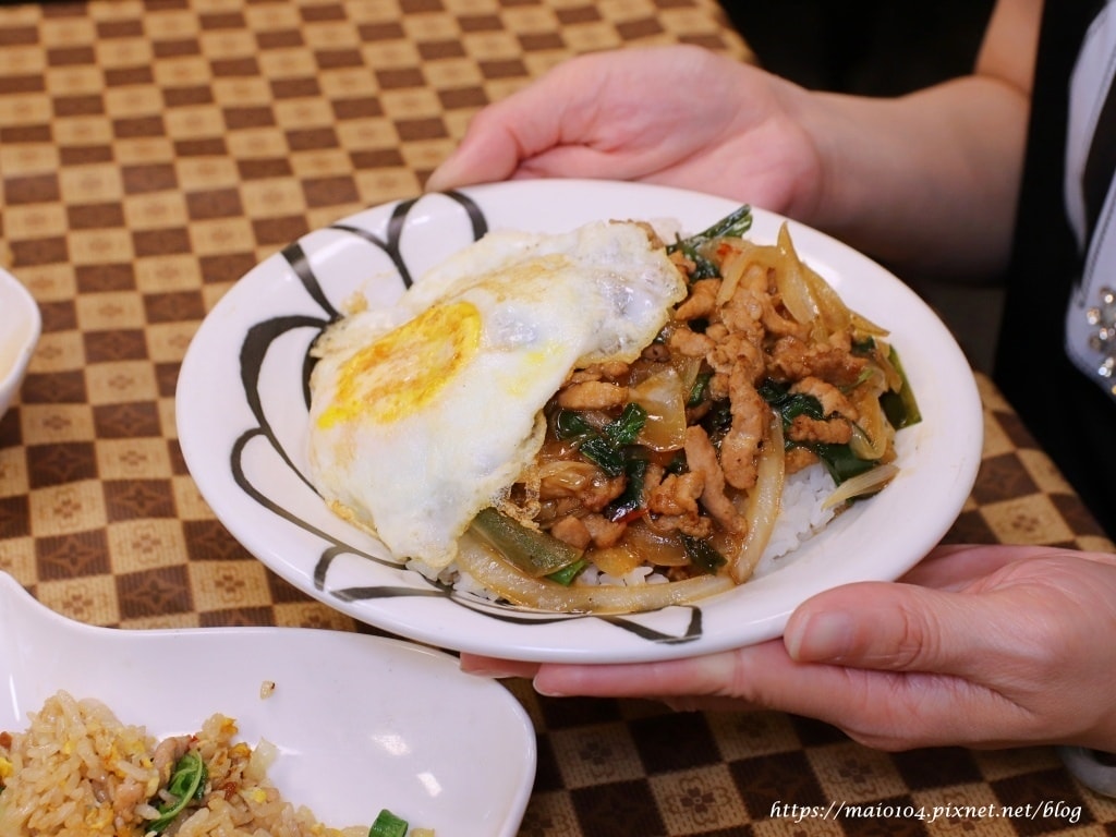 IMG_2141.JPG IMG_2141.JPG