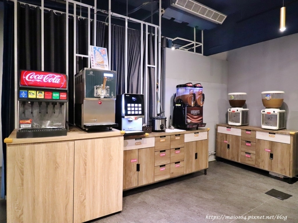 IMG_2445.JPG IMG_2445.JPG