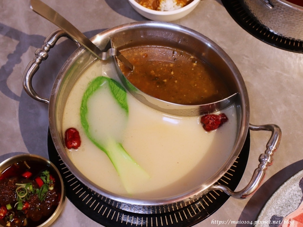 台北中山區美食|呷哺呷哺火鍋~一個人也能享受鴛鴦鍋,自助吧主 台北中山區美食|呷哺呷哺火鍋~一個人也能享受鴛鴦鍋,自助吧主