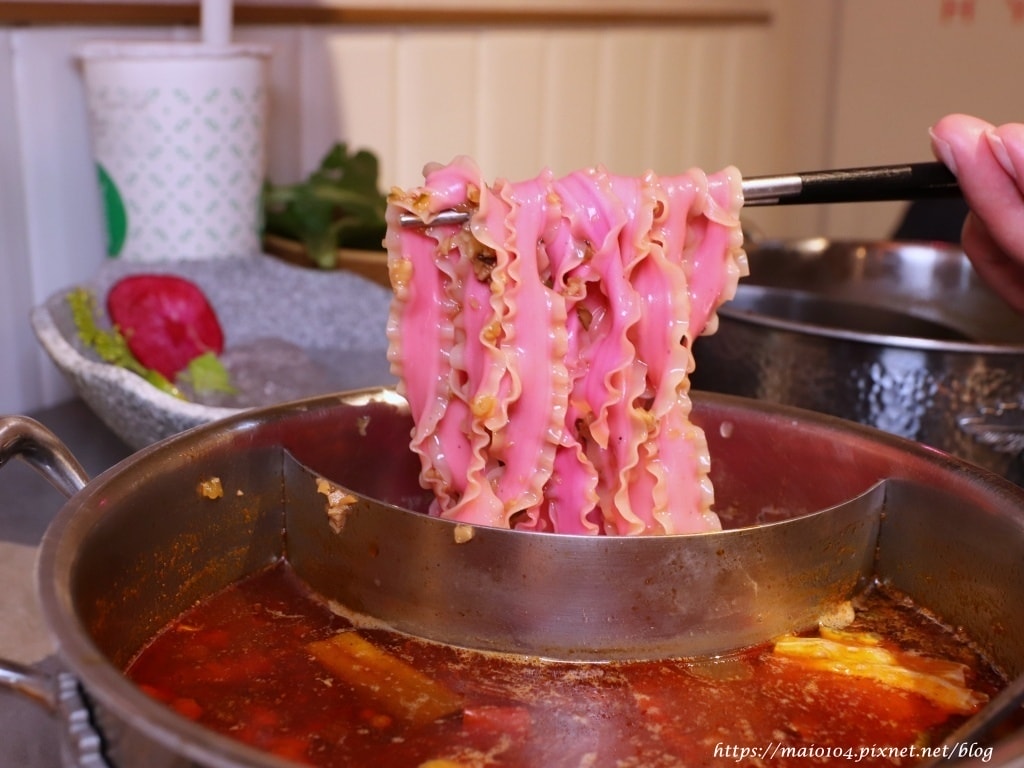 台北中山區美食|呷哺呷哺火鍋~一個人也能享受鴛鴦鍋,自助吧主 台北中山區美食|呷哺呷哺火鍋~一個人也能享受鴛鴦鍋,自助吧主