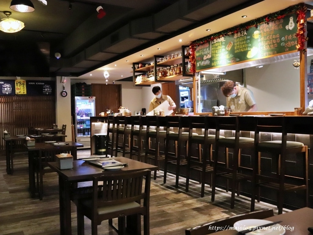 IMG_3884.JPG IMG_3884.JPG