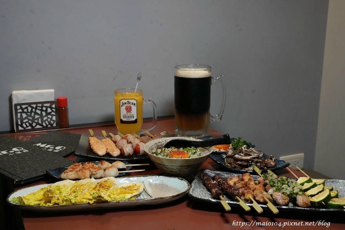 桃園美食推薦｜Mr.Q燒肉小酒館～漸層啤酒、現烤串燒，桃園餐