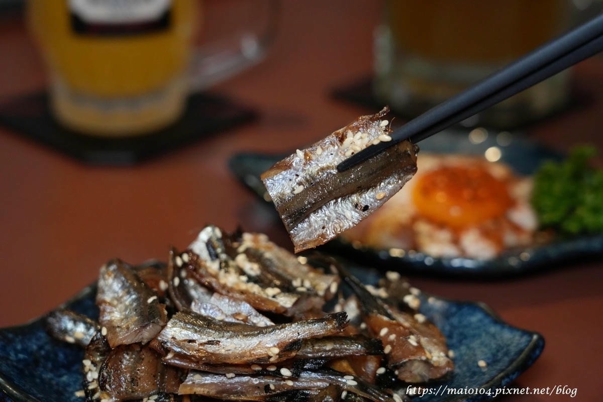 桃園美食推薦｜Mr.Q燒肉小酒館～漸層啤酒、現烤串燒，桃園餐