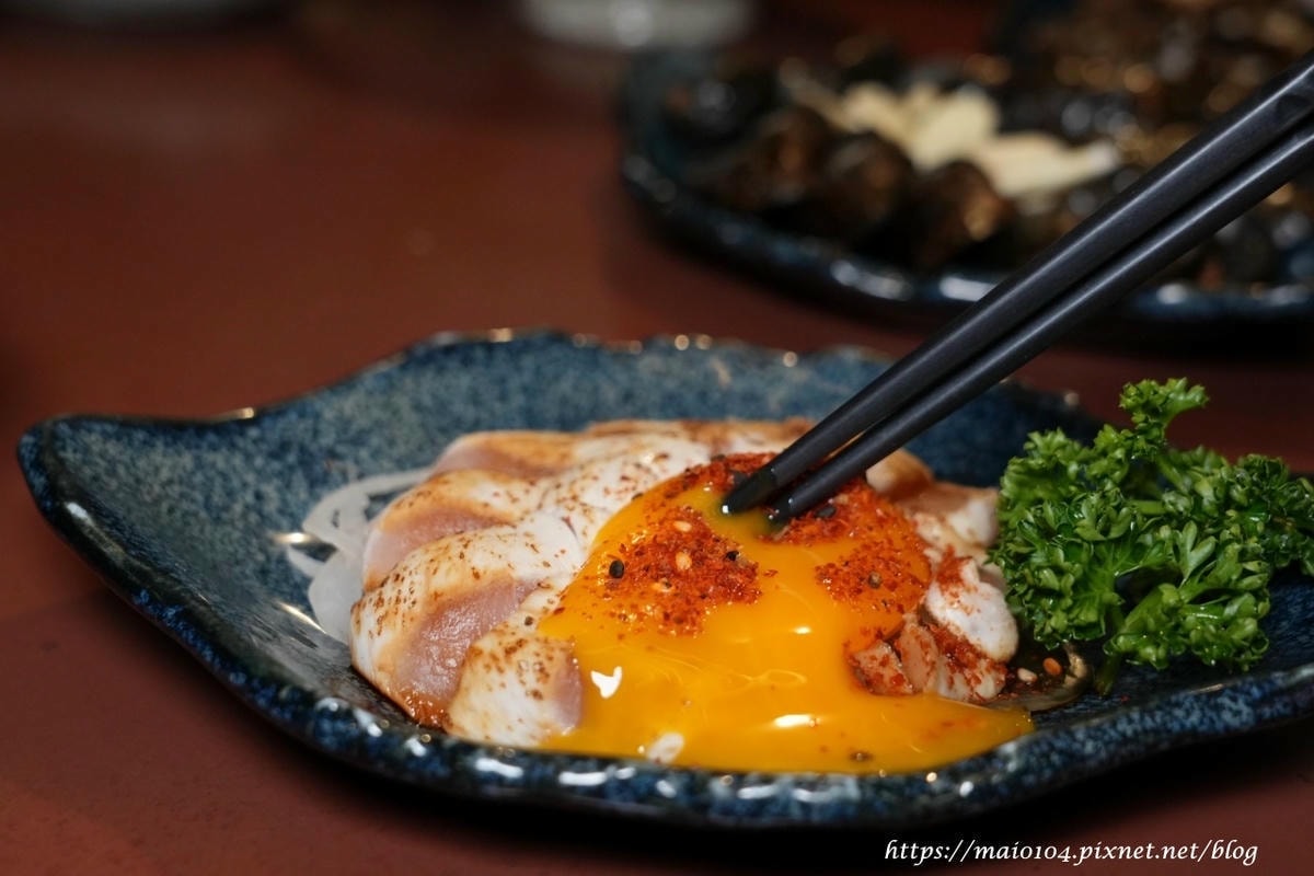 桃園美食推薦｜Mr.Q燒肉小酒館～漸層啤酒、現烤串燒，桃園餐