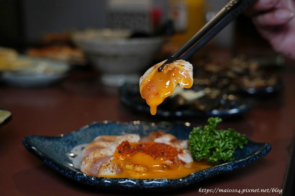 桃園美食推薦｜Mr.Q燒肉小酒館～漸層啤酒、現烤串燒，桃園餐