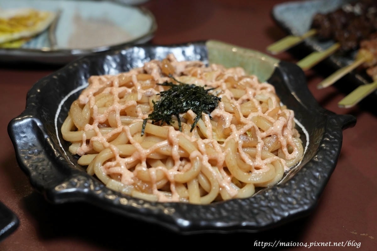 桃園美食推薦｜Mr.Q燒肉小酒館～漸層啤酒、現烤串燒，桃園餐