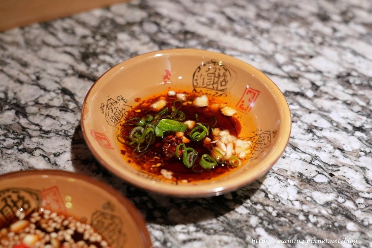 中壢鍋物推薦｜好想你重慶蓋碗火鍋～結合網美、復古的用餐風格，